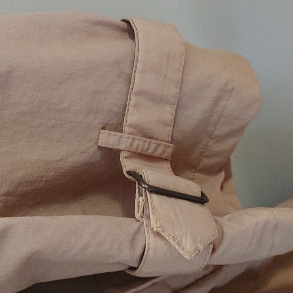 NWT Intermission Tan Trench Coat Size Medium - Picture 5 of 14